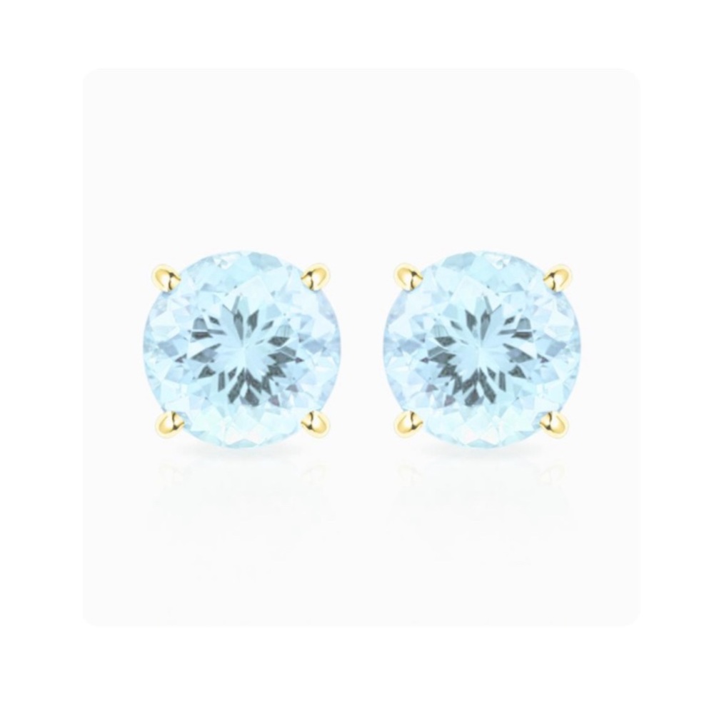 Aquamarine 10k yellow gold stud earrings